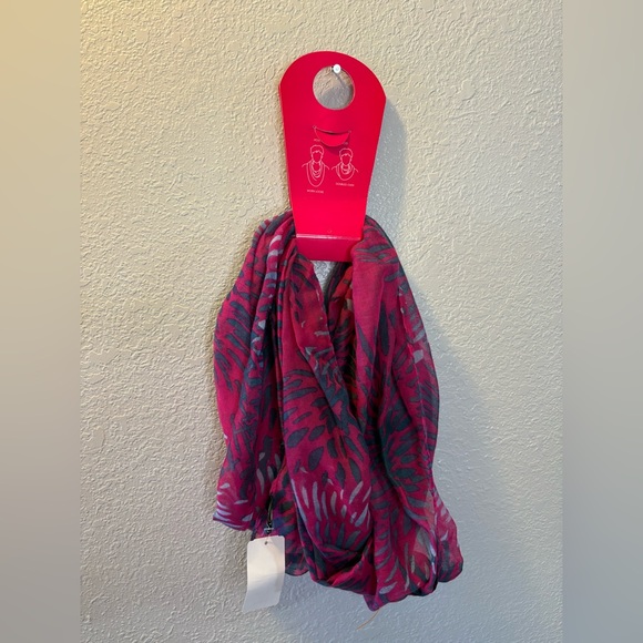 Infinity Scarf - Picture 2 of 3